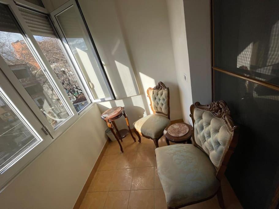 Sun Apartment In The Heart Of Тирана Экстерьер фото