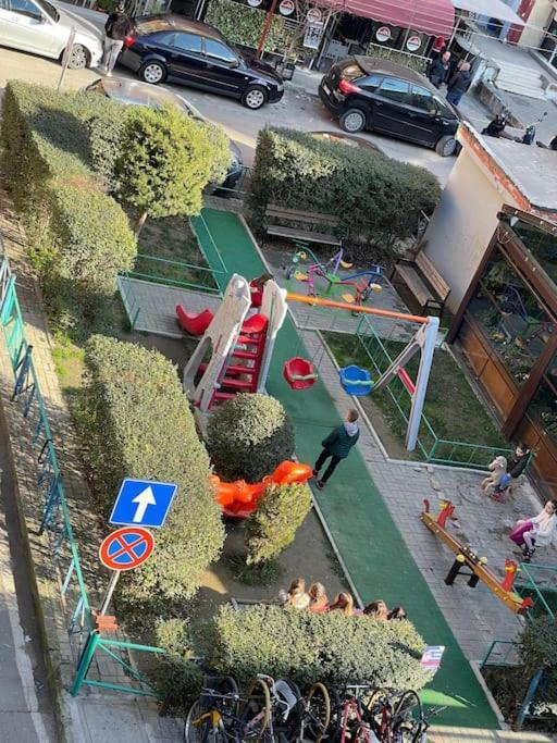 Sun Apartment In The Heart Of Тирана Экстерьер фото